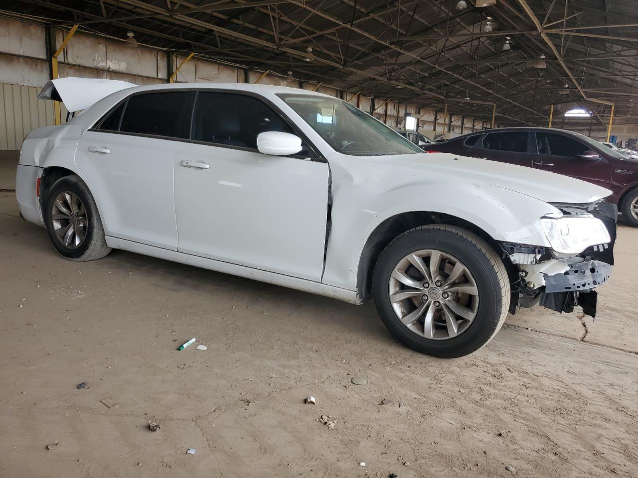 2015 Chrysler 300 Limited