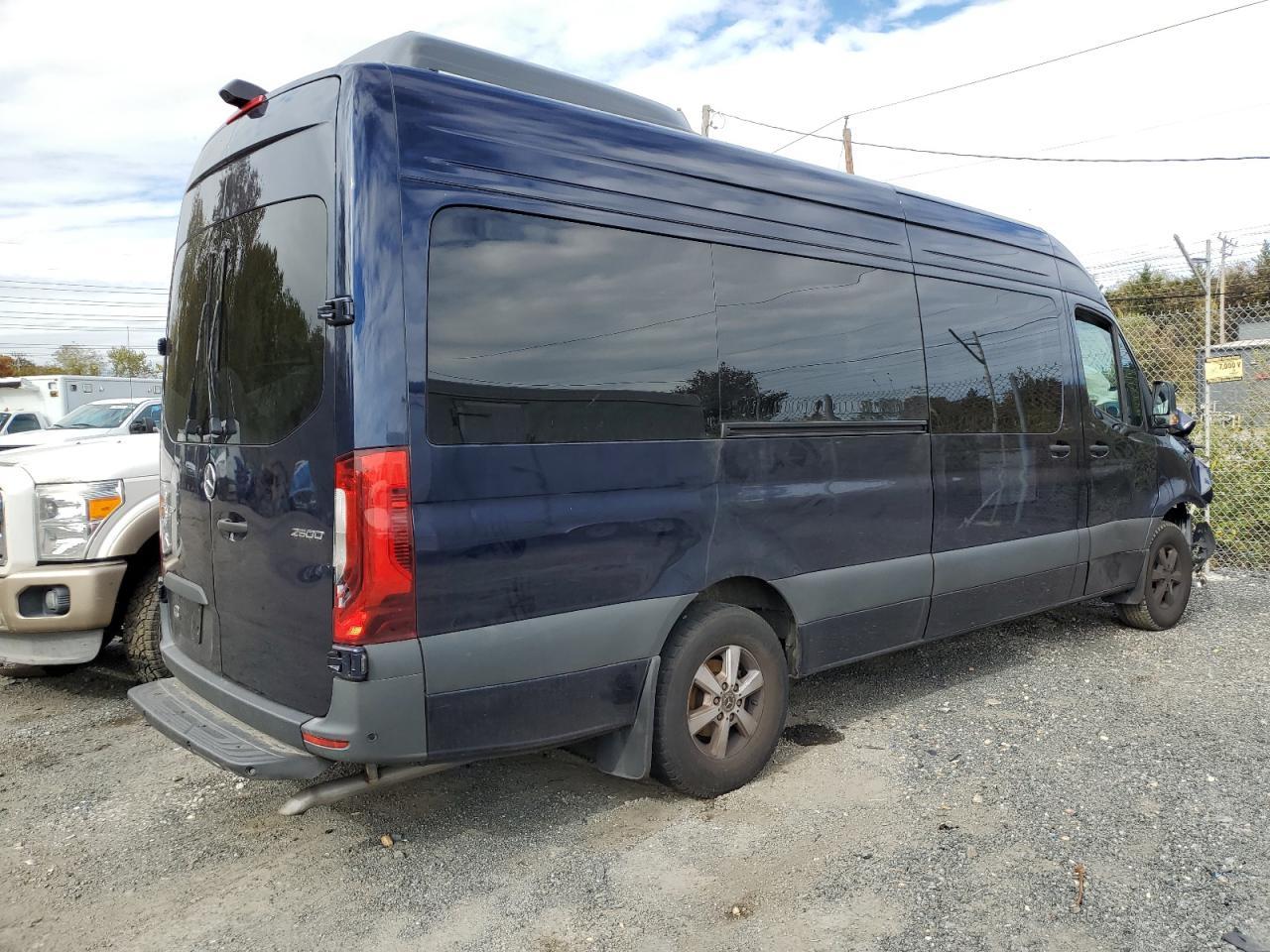 2024 Mercedes-Benz Sprinter 2500