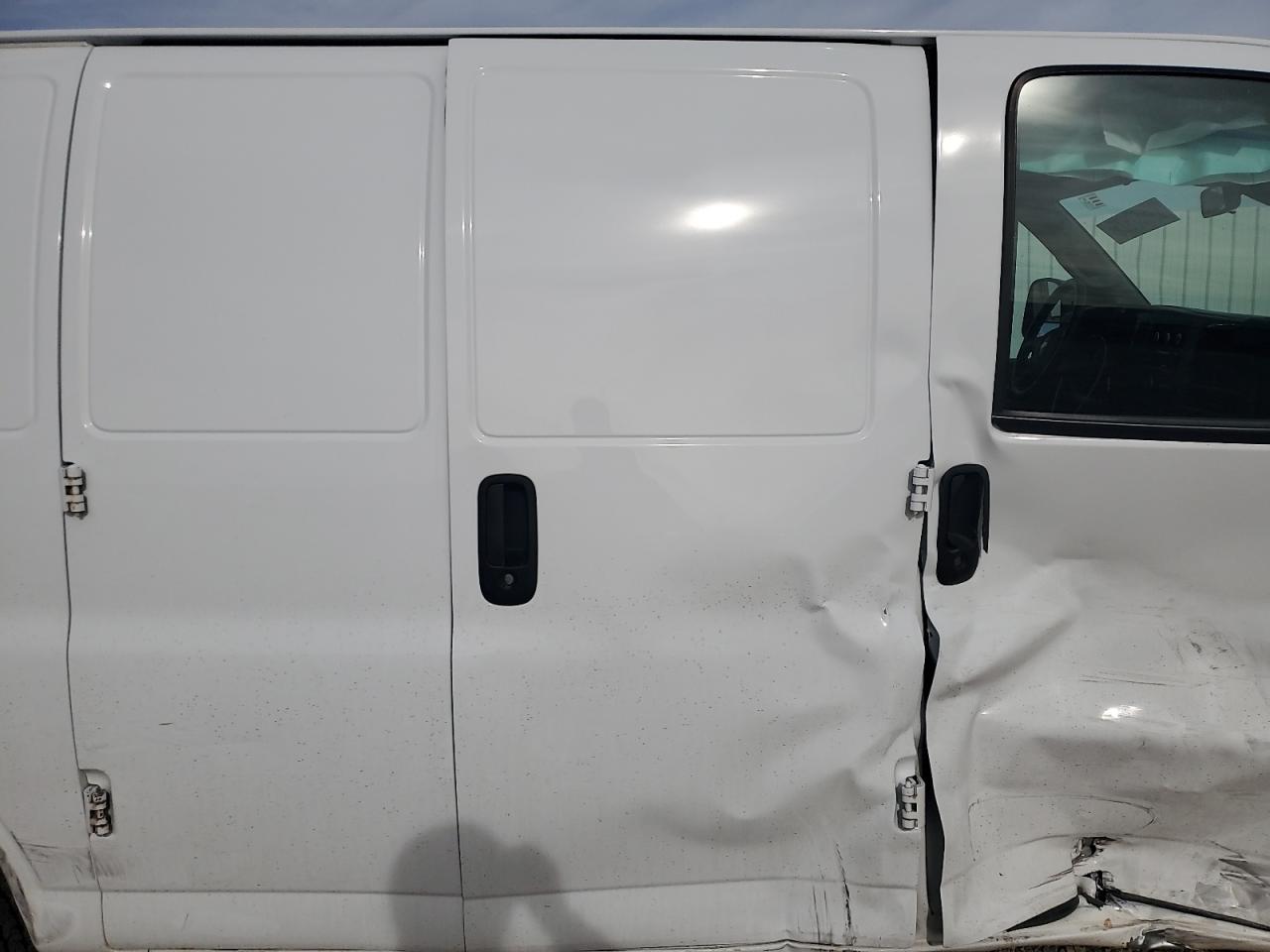 2019 Chevrolet Express G2500