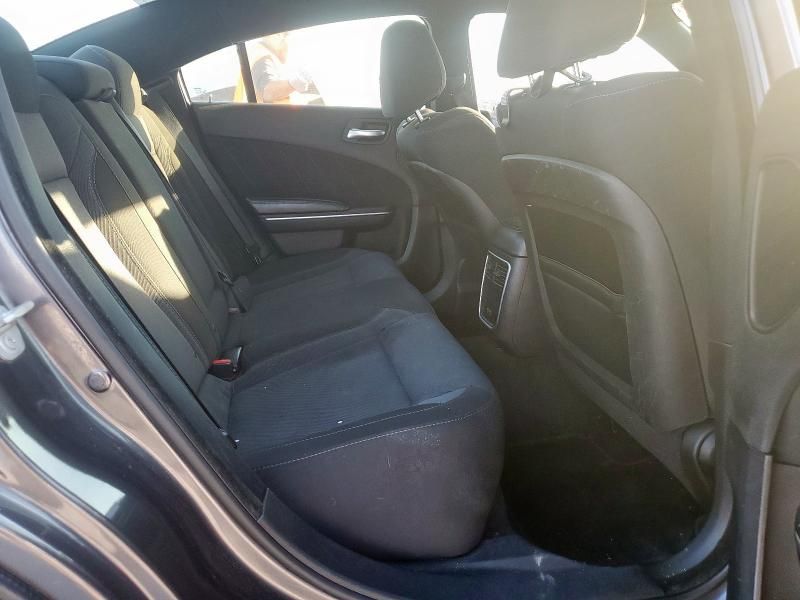 2015 Dodge Charger sxt