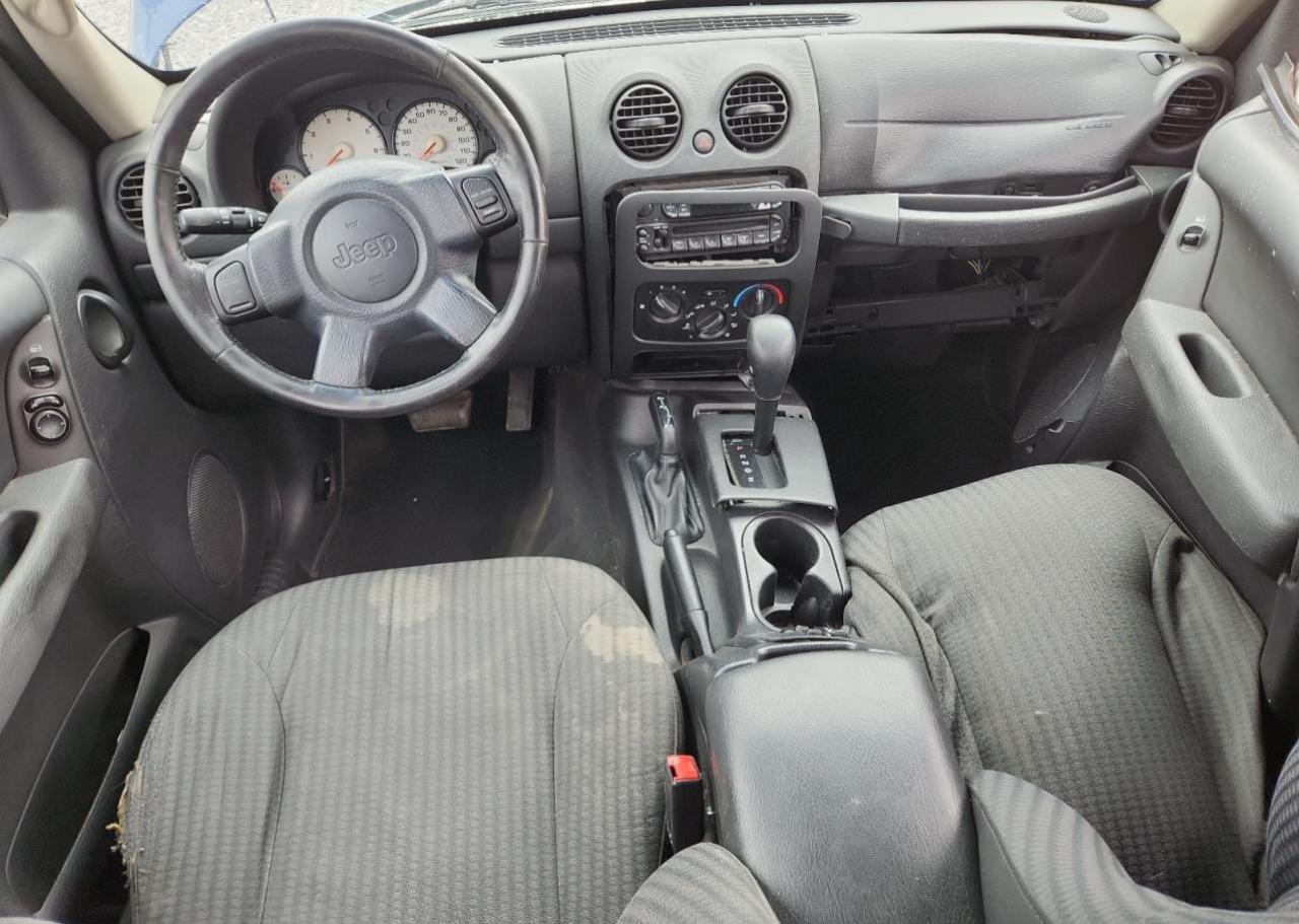 2004 Jeep Liberty Sport