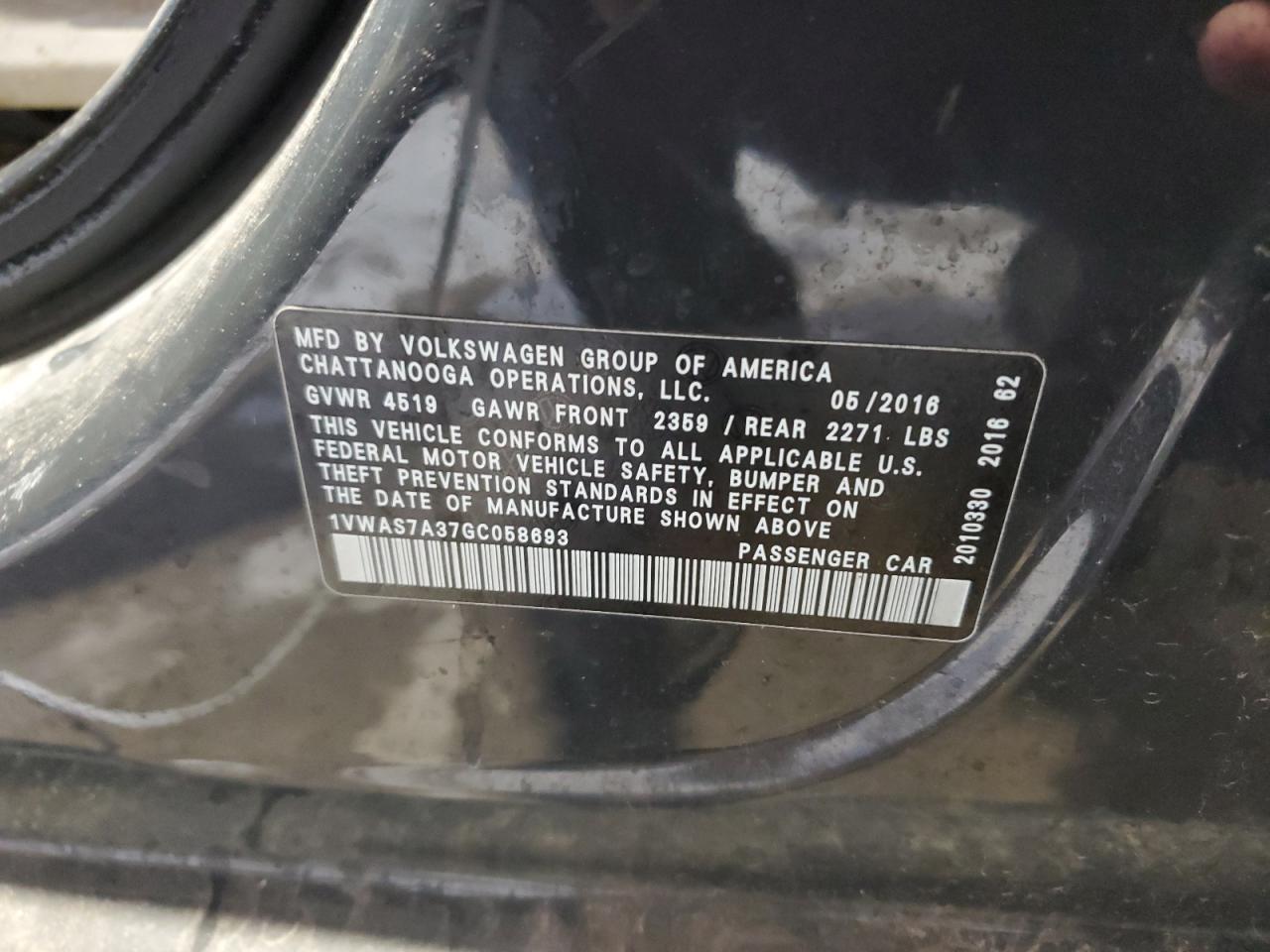 2016 Volkswagen Passat s