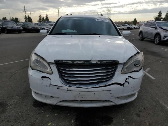 2014 Chrysler 200 LX
