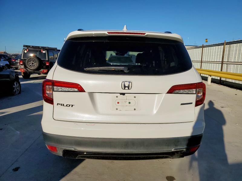 2021 Honda Pilot se