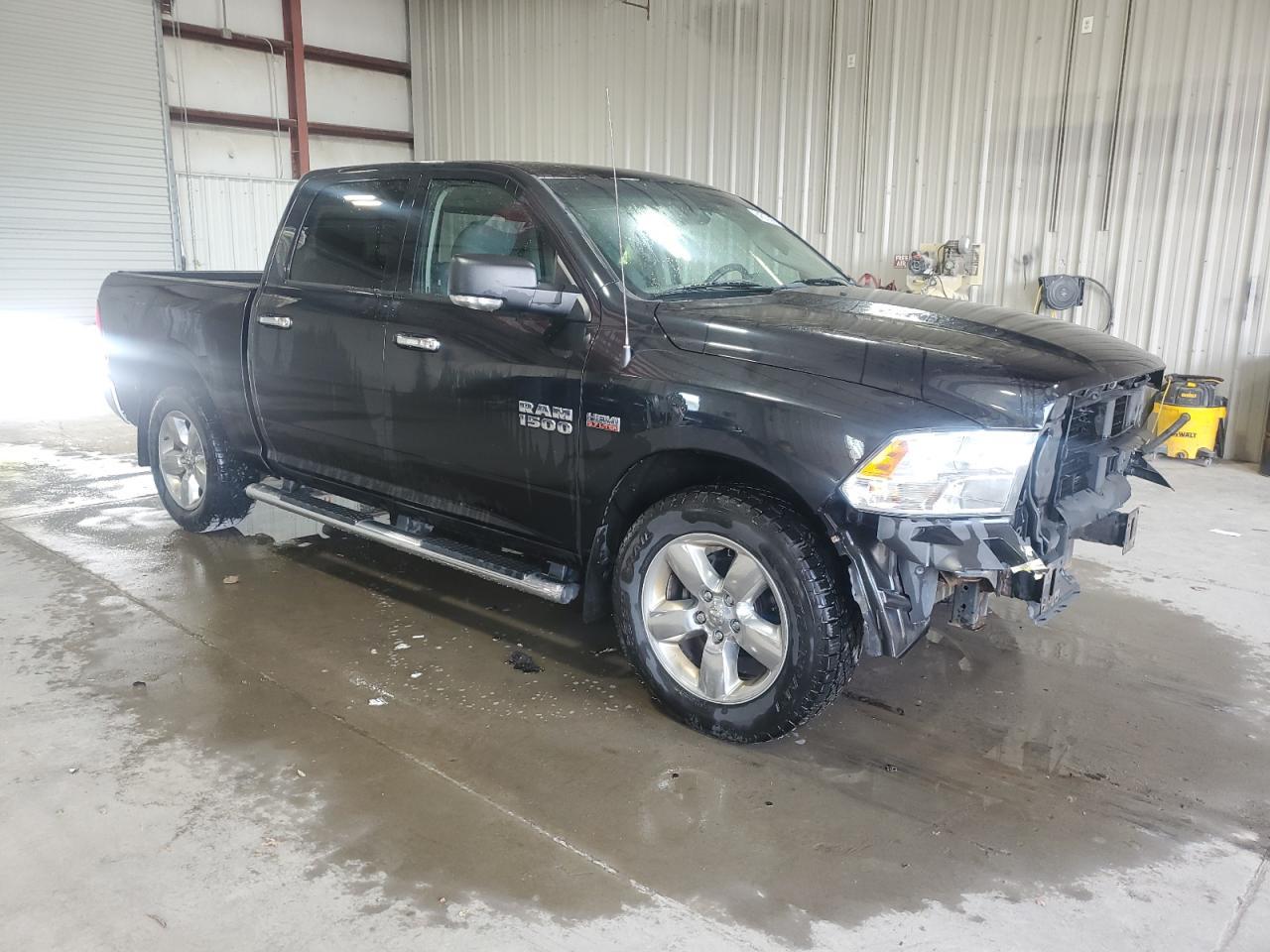 2016 Dodge RAM 1500 SLT