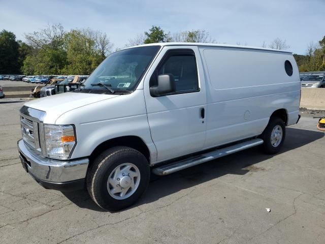 2013 Ford Econoline E250 Van