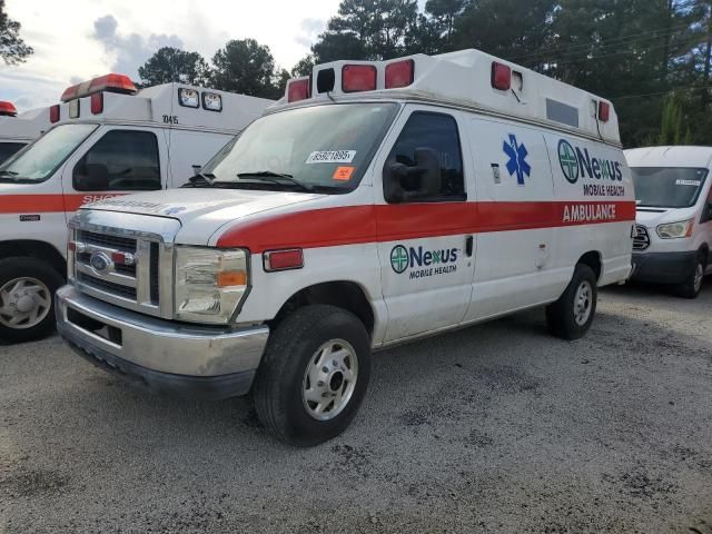 2013 Ford Econoline E350 Super Duty Van
