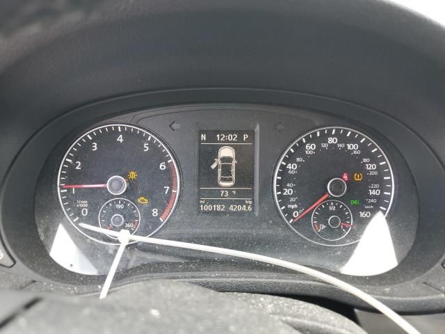 2014 Volkswagen Passat SE