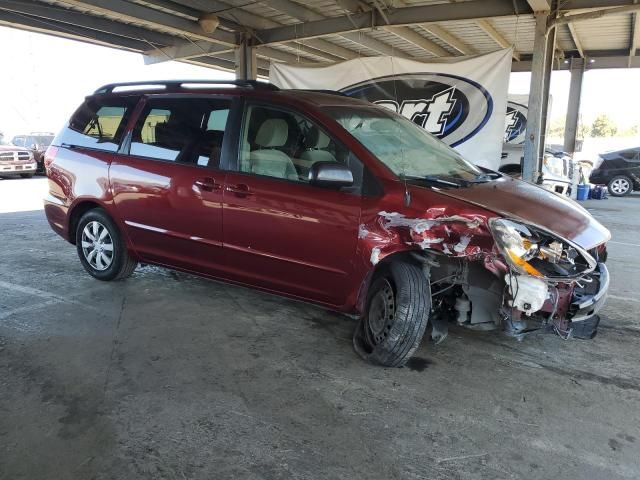 2009 Toyota Sienna CE