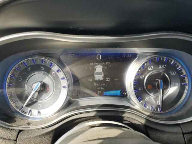 2016 Chrysler 300C