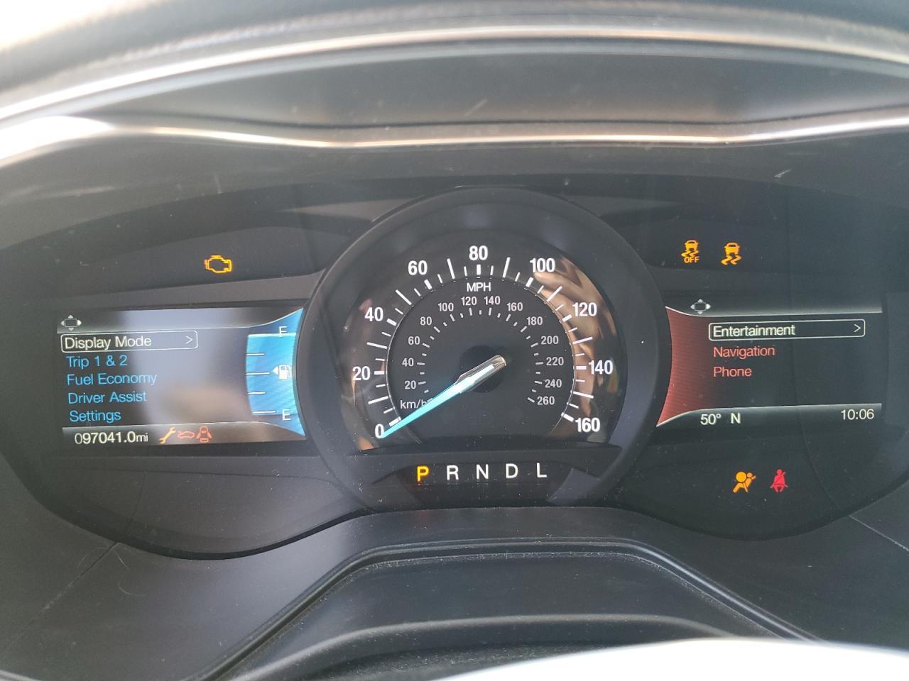 2020 Ford Fusion se