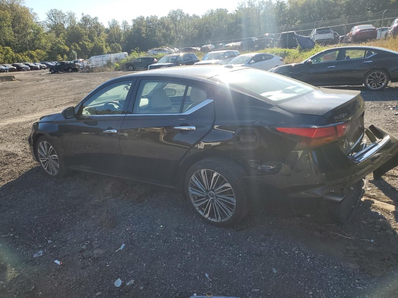 2023 Nissan Altima sl