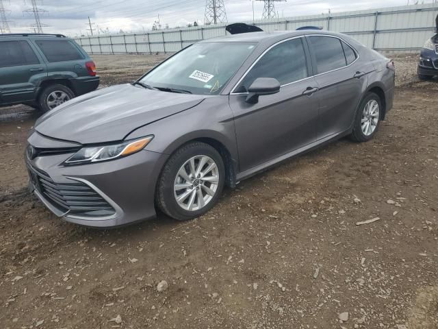 2023 Toyota Camry le