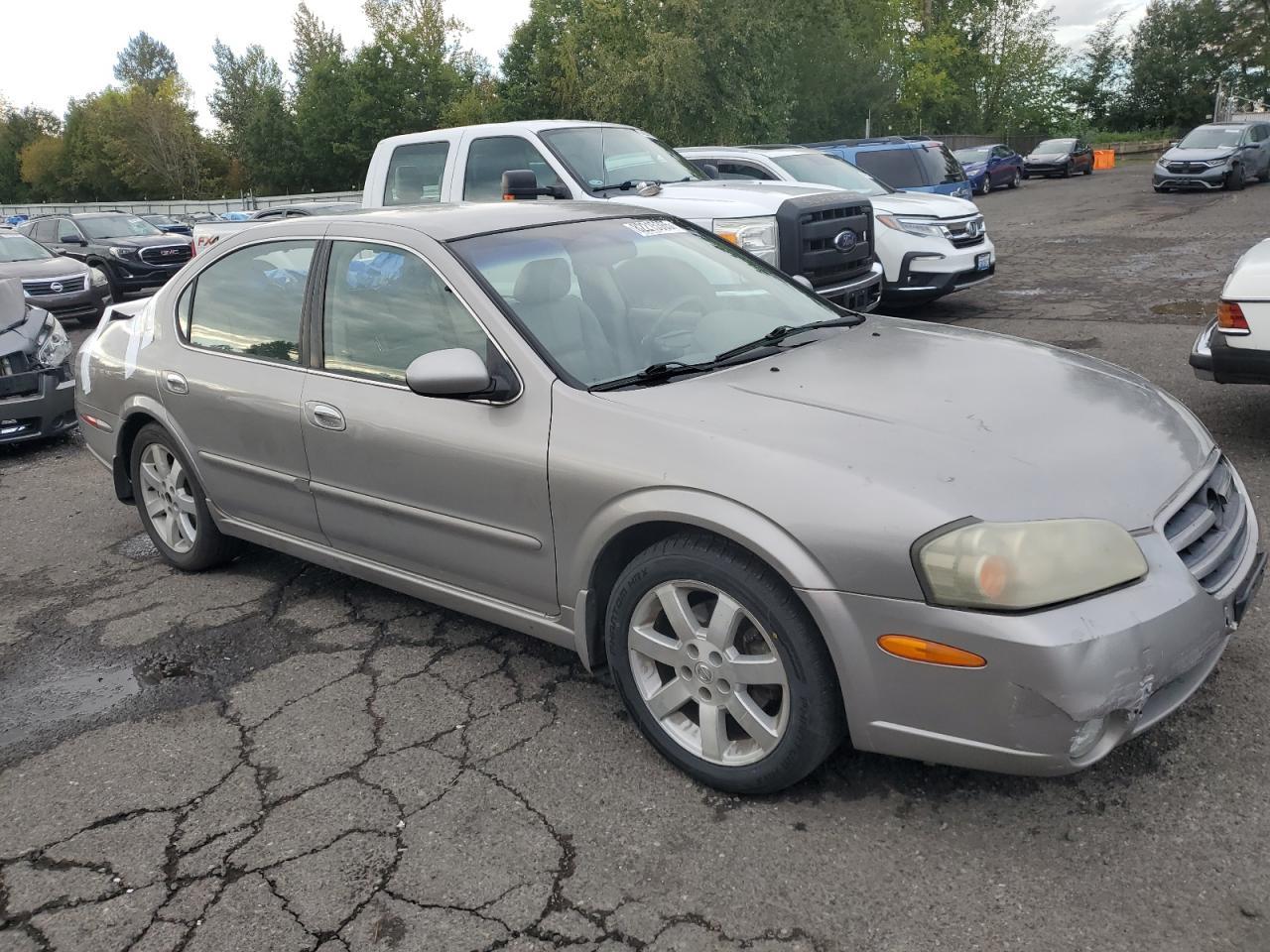 2003 Niss Maxima