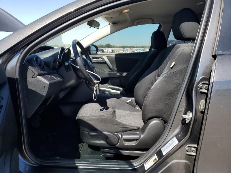 2013 Mazda 3 I