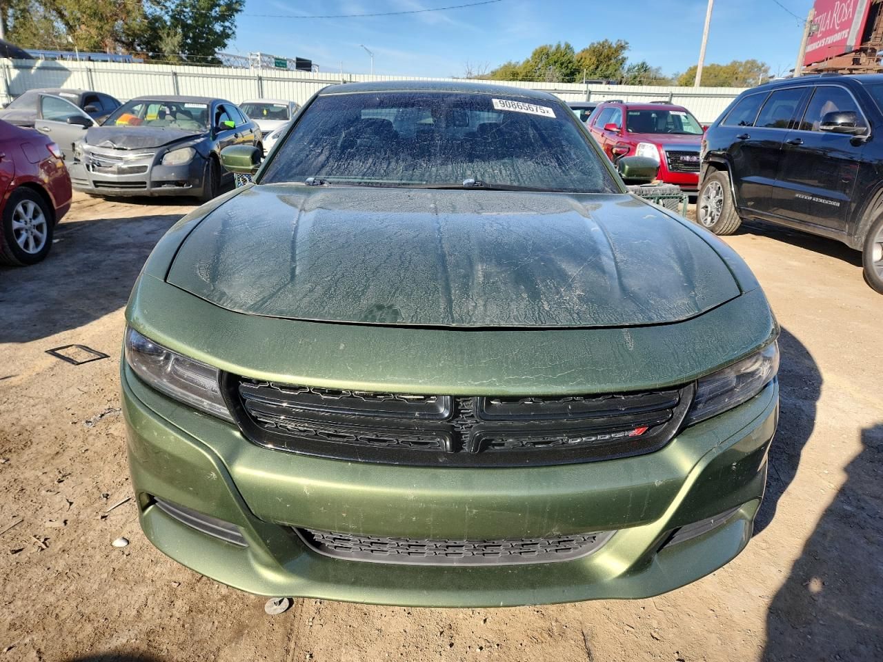 2018 Dodge Charger sxt Plus