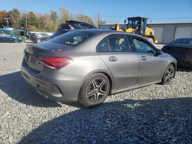 2019 Mercedes-Benz A 220 4matic