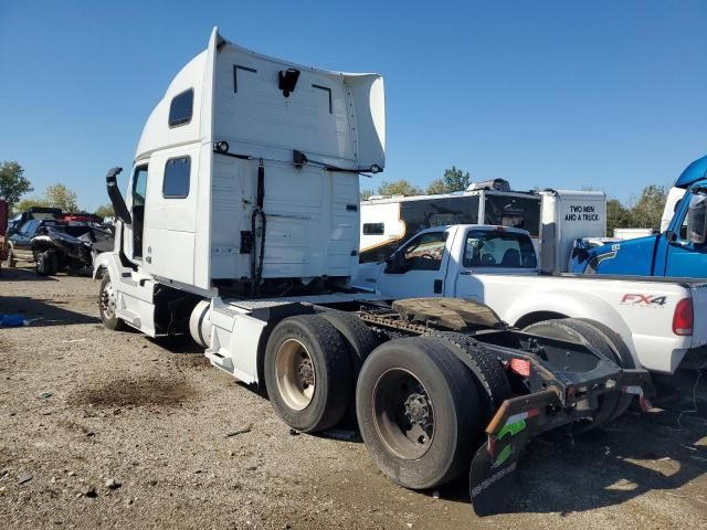 2018 Volvo VNL Semi Truck