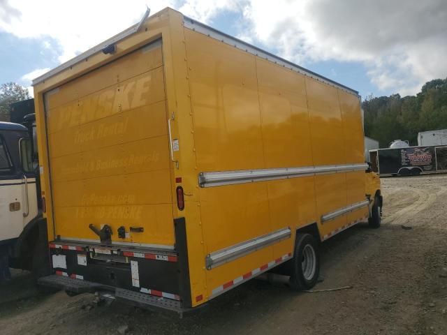 2022 Ford Econoline-BOX Truck