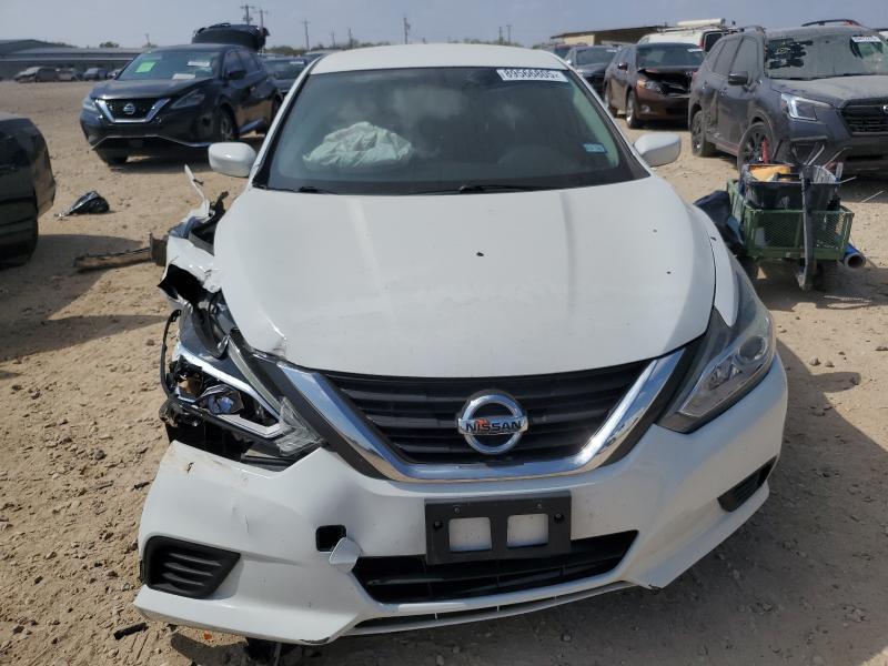 2017 Niss Altima 2.5 s