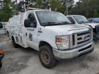 2013 Ford Econoline E350 Super Duty Cutaway Van
