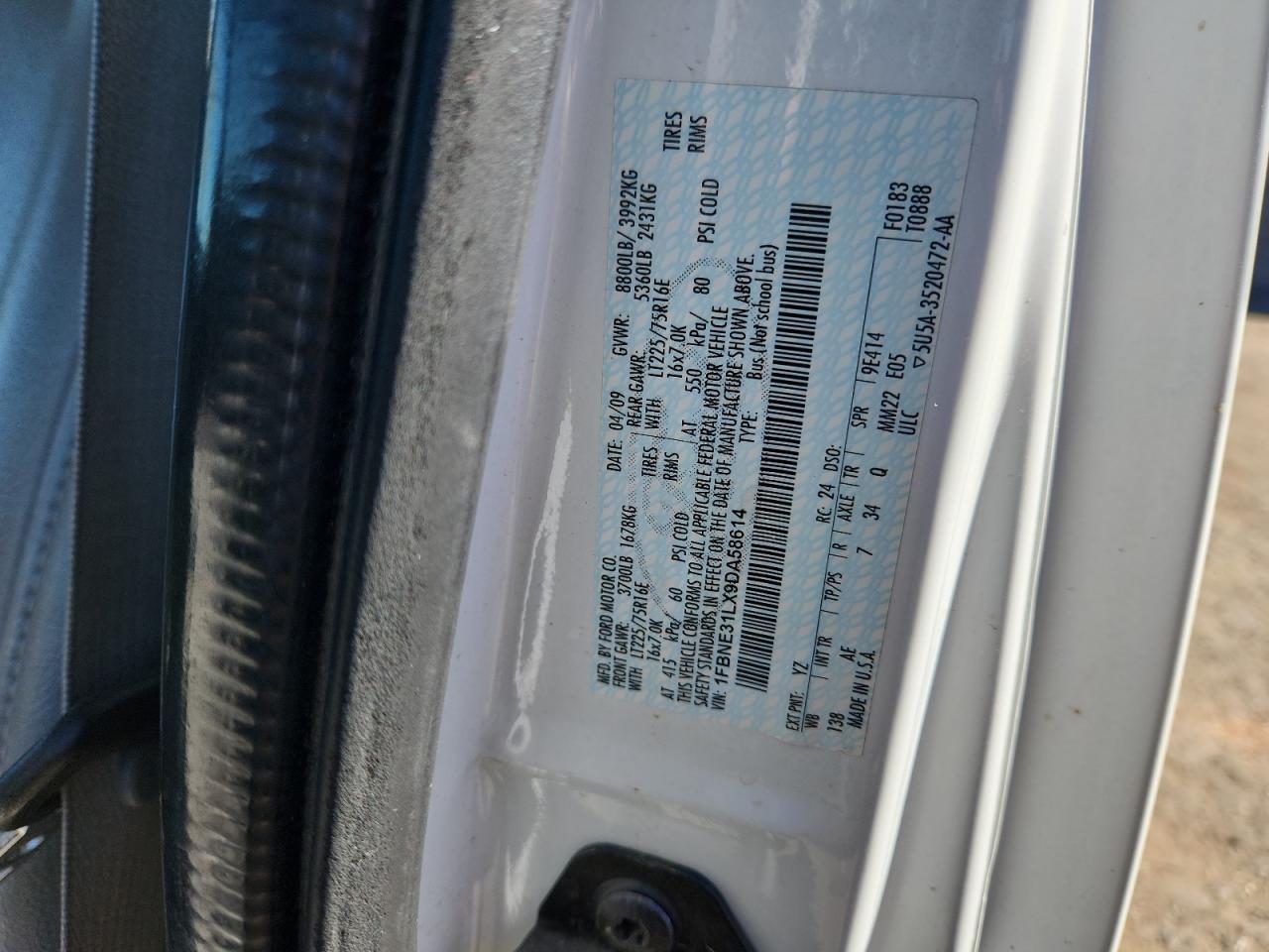 2009 Ford Econoline E350 Super Duty Wagon
