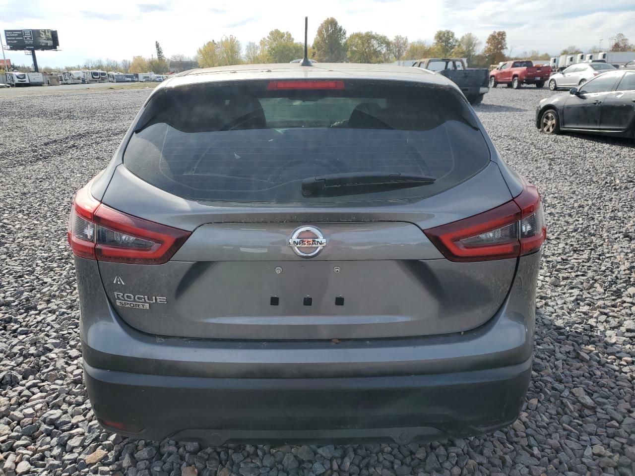 2020 Nissan Rogue Sport s