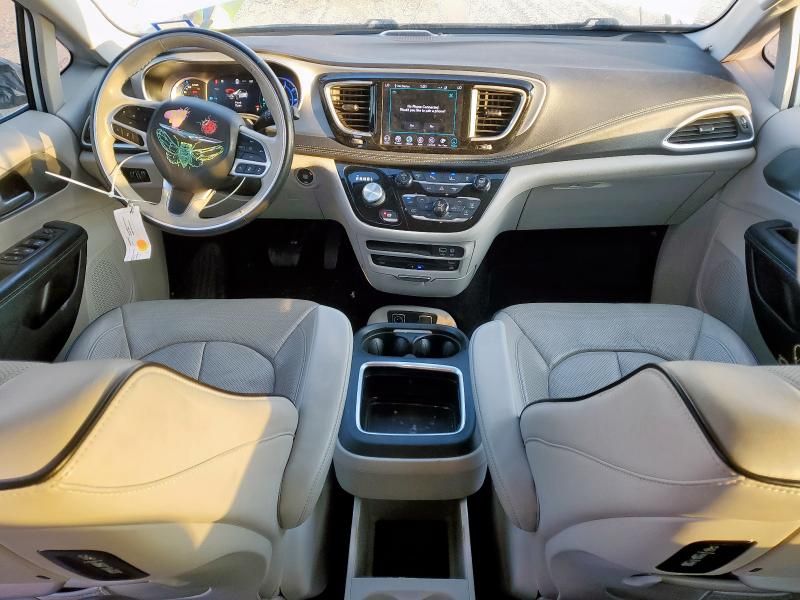 2018 Chrysler Pacifica Hybrid Limited