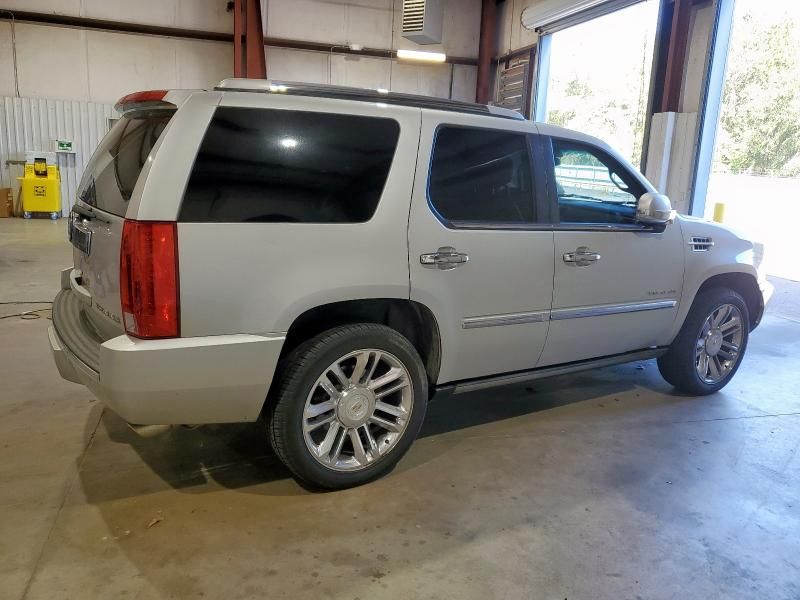 2010 Cadillac Escalade Premium