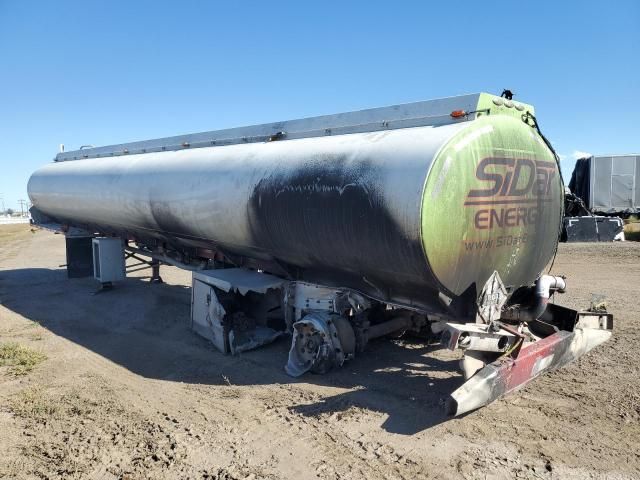 2001 Heil Tank Trailer