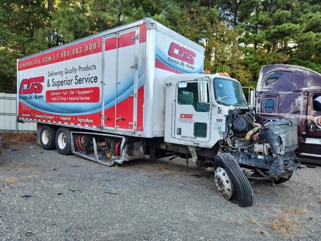 2018 Kenworth Construction T370