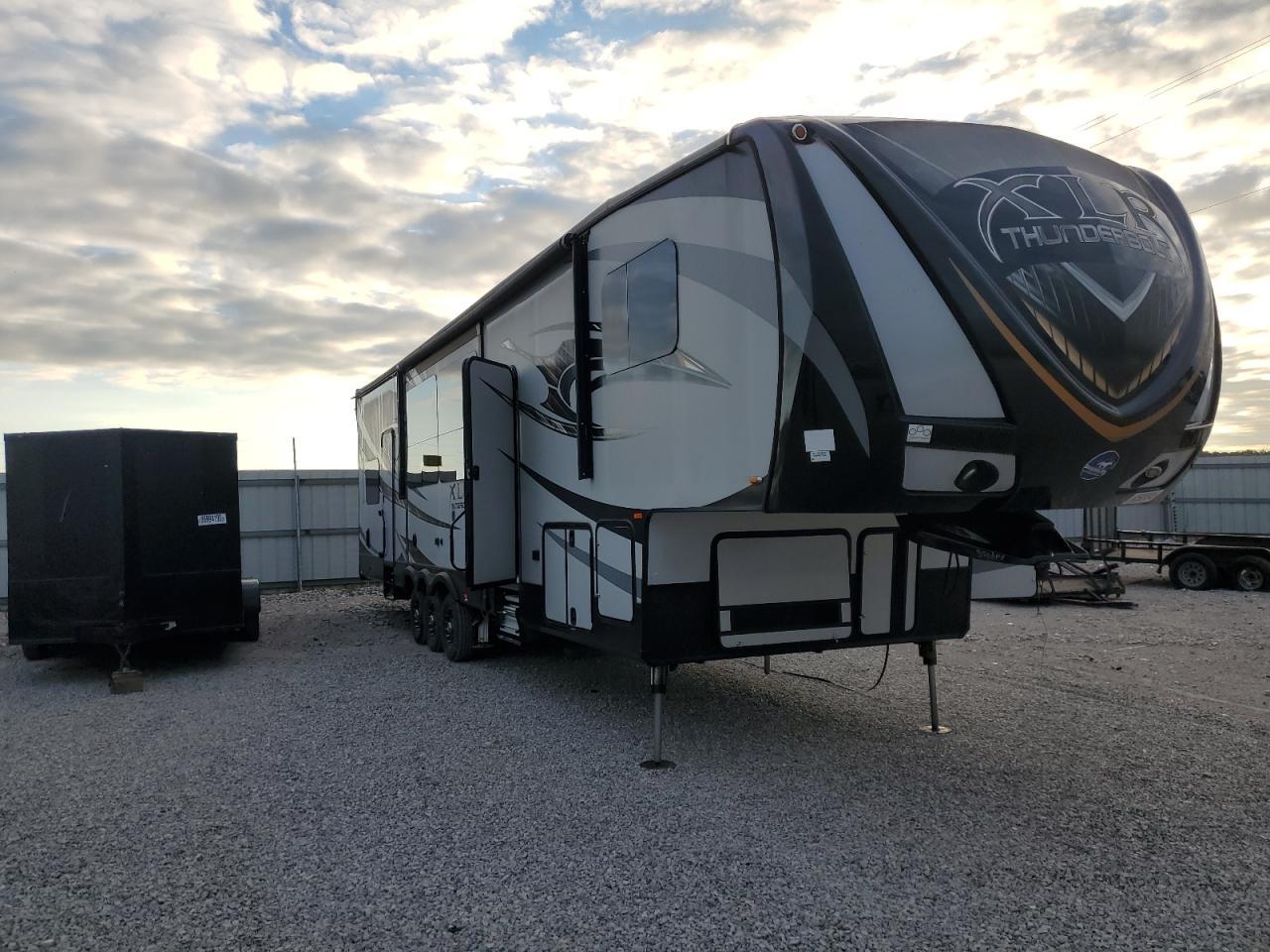 2017 Foresriver 5th Wheel