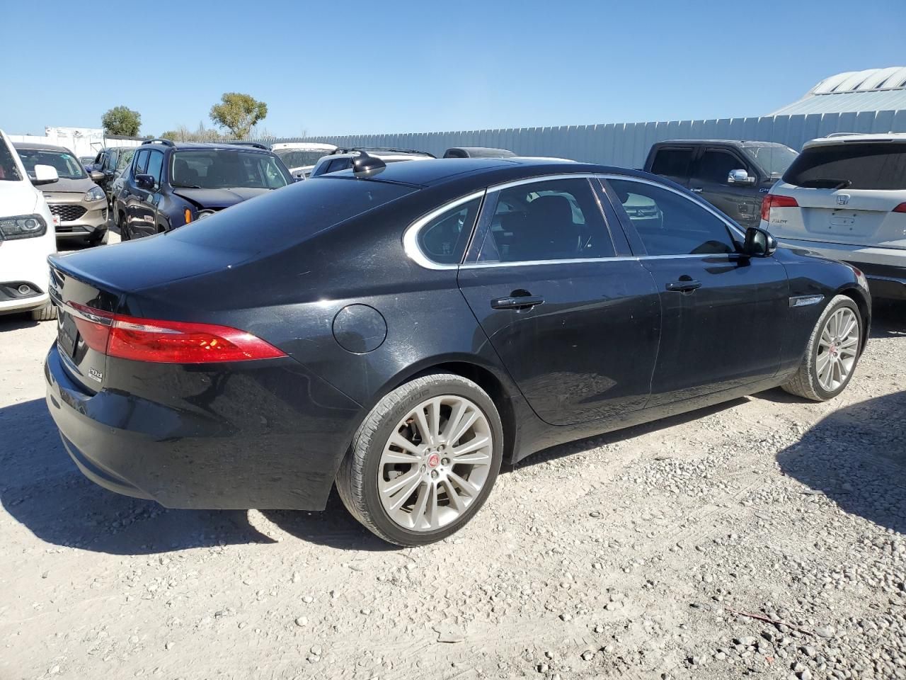 2017 Jaguar Xf Prestige