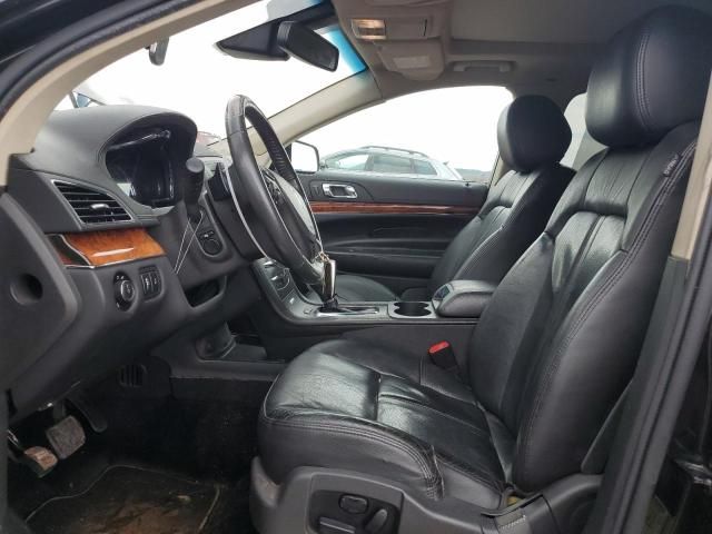 2019 Lincoln MKT