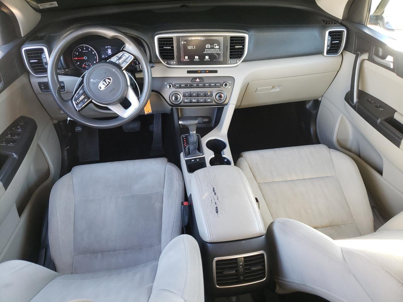 2020 KIA Sportage lx