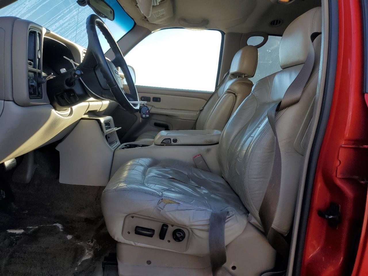 2002 Chevrolet Tahoe C1500