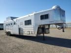 2010 Unknown 2010 Platinum Livestock Trailer