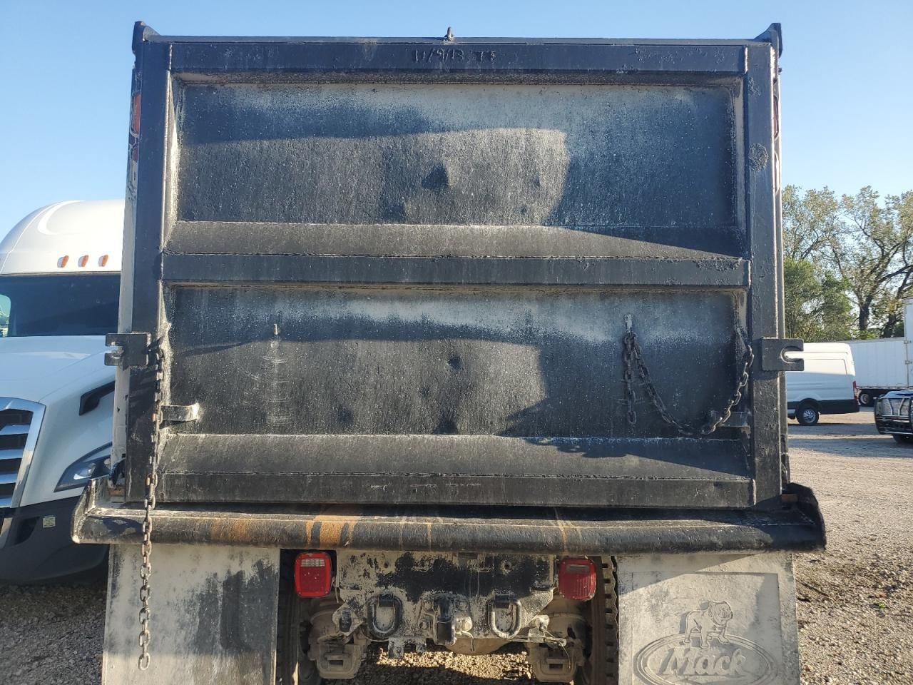 2007 Mack CTP700 Dump Truck