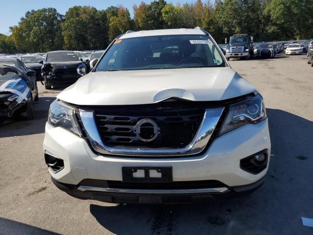 2020 Nissan Pathfinder sv