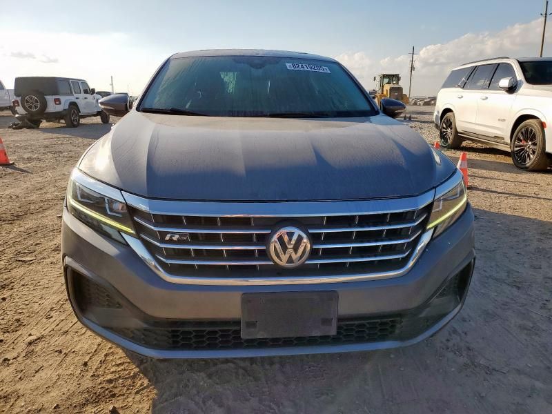 2020 Volkswagen Passat R-Line