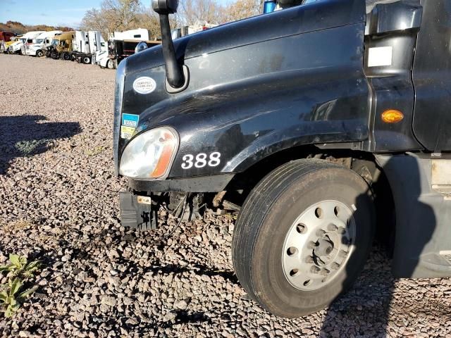 2015 Freightliner Cascadia Semi Truck