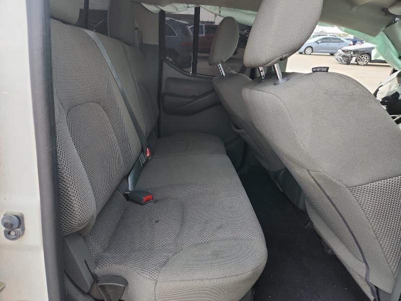 2021 Nissan Frontier s