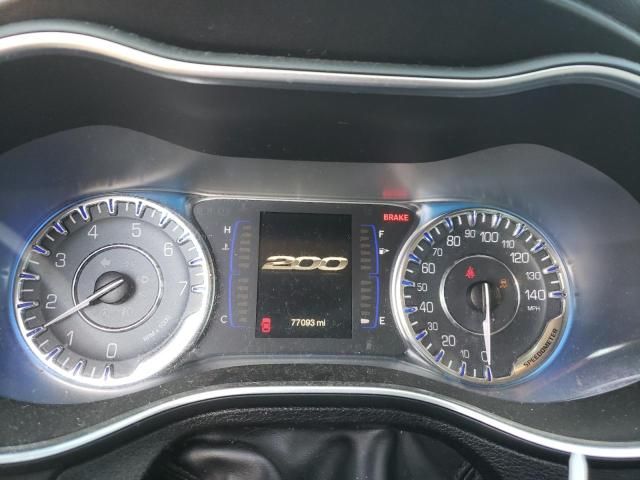 2015 Chrysler 200 Limited