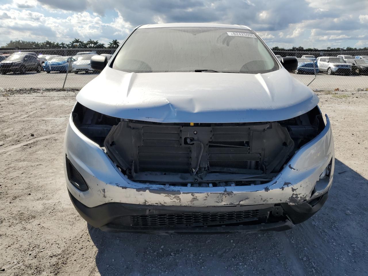 2016 Ford Edge se