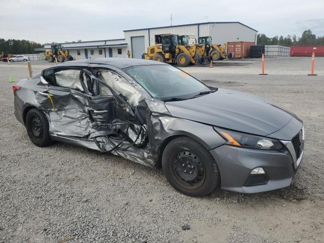 2022 Nissan Altima s