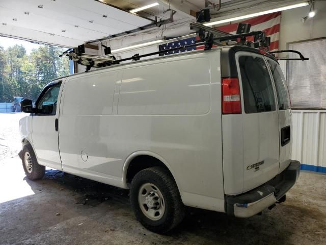 2017 Chevrolet Express G2500
