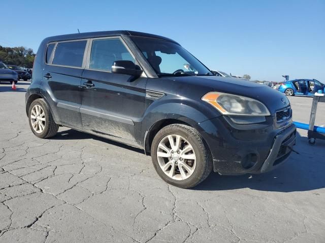 2013 KIA Soul +