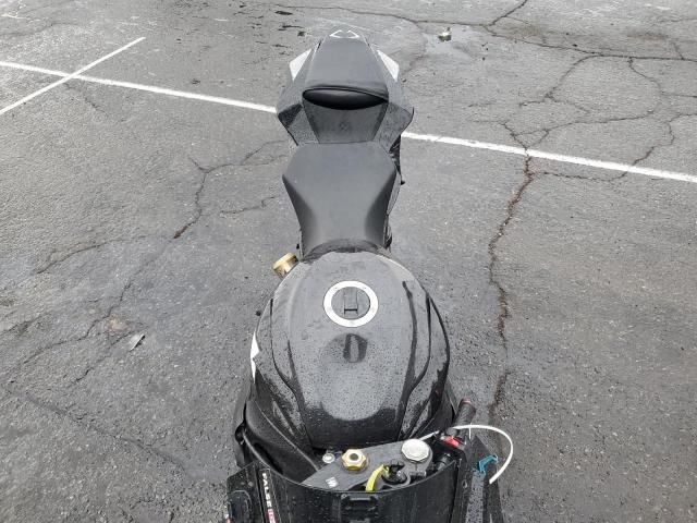 2024 Suzuki GSX-R600