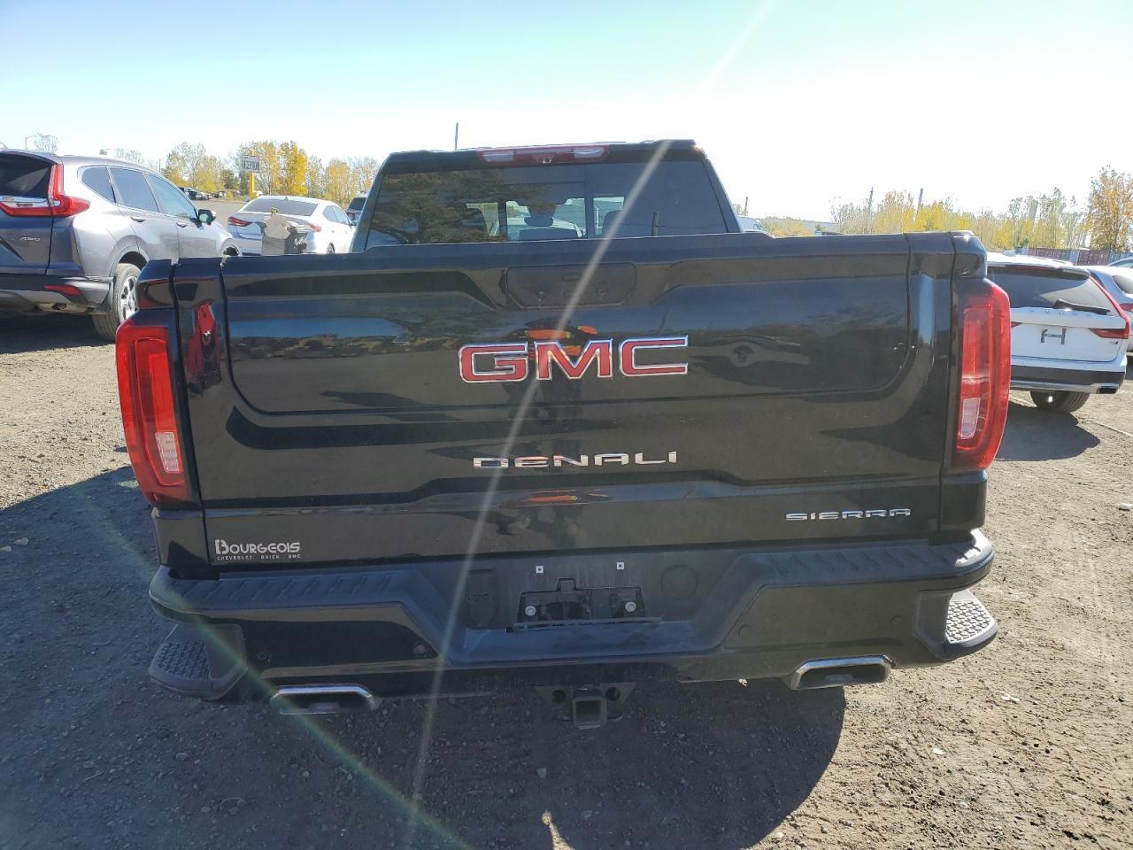 2025 GMC Sierra K1500 Denali