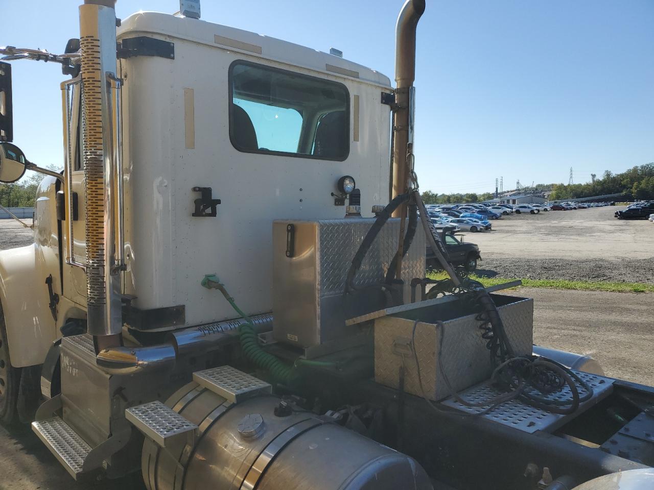 2016 International 9900I Semi Truck